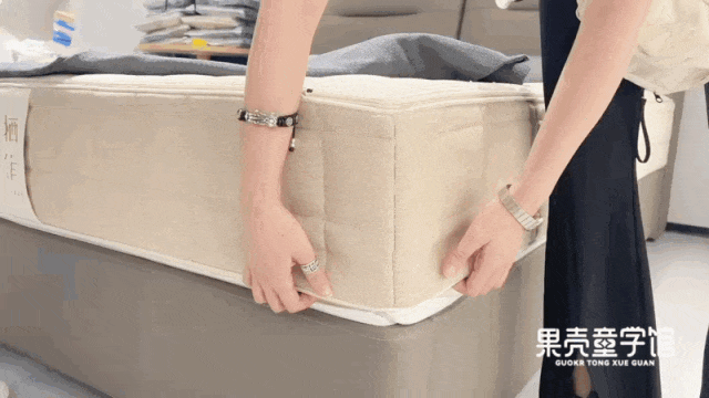 垫的“营销陷阱”被撕碎了不朽情缘网站终于!天价床(图8) 垫的“营销陷阱”被撕碎了不朽情缘网站终于!天价床(图8)