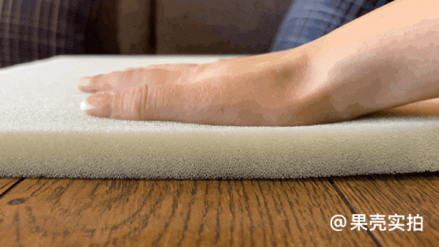 垫的“营销陷阱”被撕碎了不朽情缘网站终于!天价床(图54) 垫的“营销陷阱”被撕碎了不朽情缘网站终于!天价床(图54)